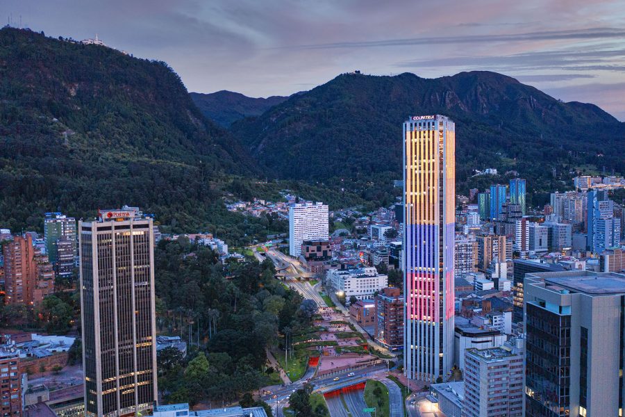 Traslado Privado Aeropuerto Hotel O Viceversa  Nocturno – Bogotá