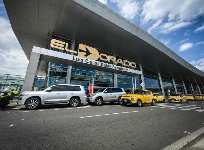 Traslado Privado Aeropuerto Hotel O Viceversa Diurno – Bogotá