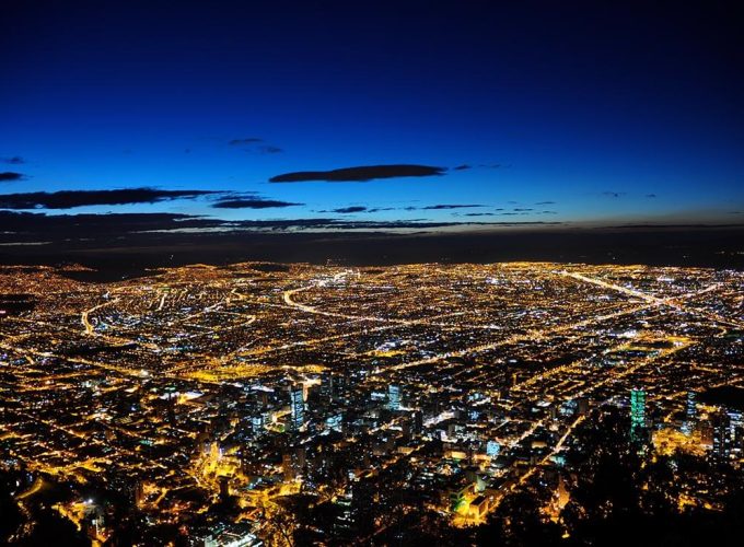 Bogotá de Noche con Cena en Andrés D.C.